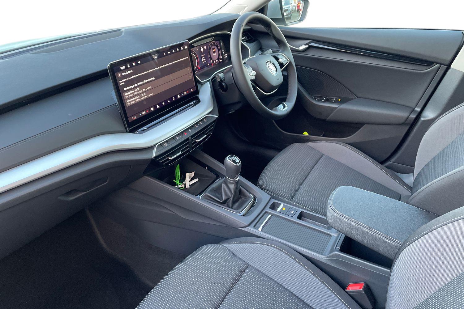 Used Skoda Octavia 2024 for sale - 76556789: Photo 2