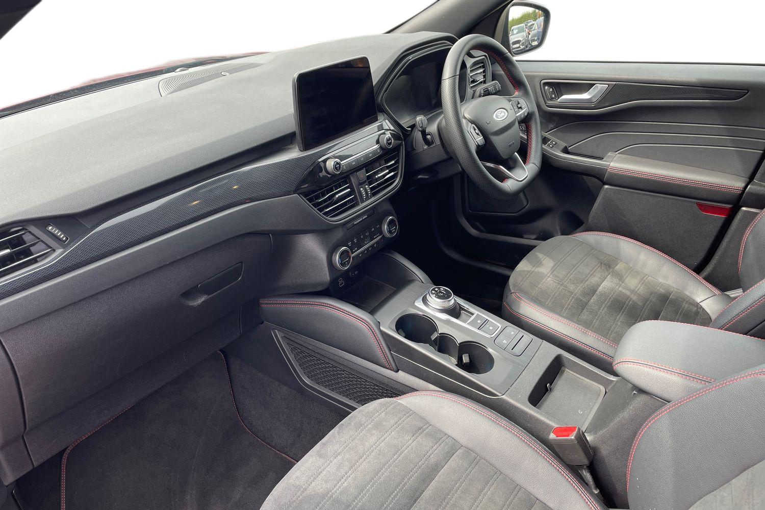 Used Ford Kuga 2022 for sale - 75455837: Photo 2