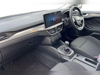 Used Ford Focus 2023 for sale - 76452181: Photo