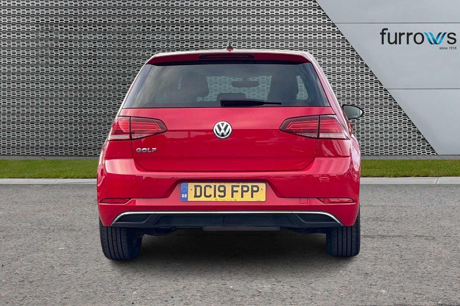 Used Volkswagen Golf 2019 for sale - 76302472: Photo 8