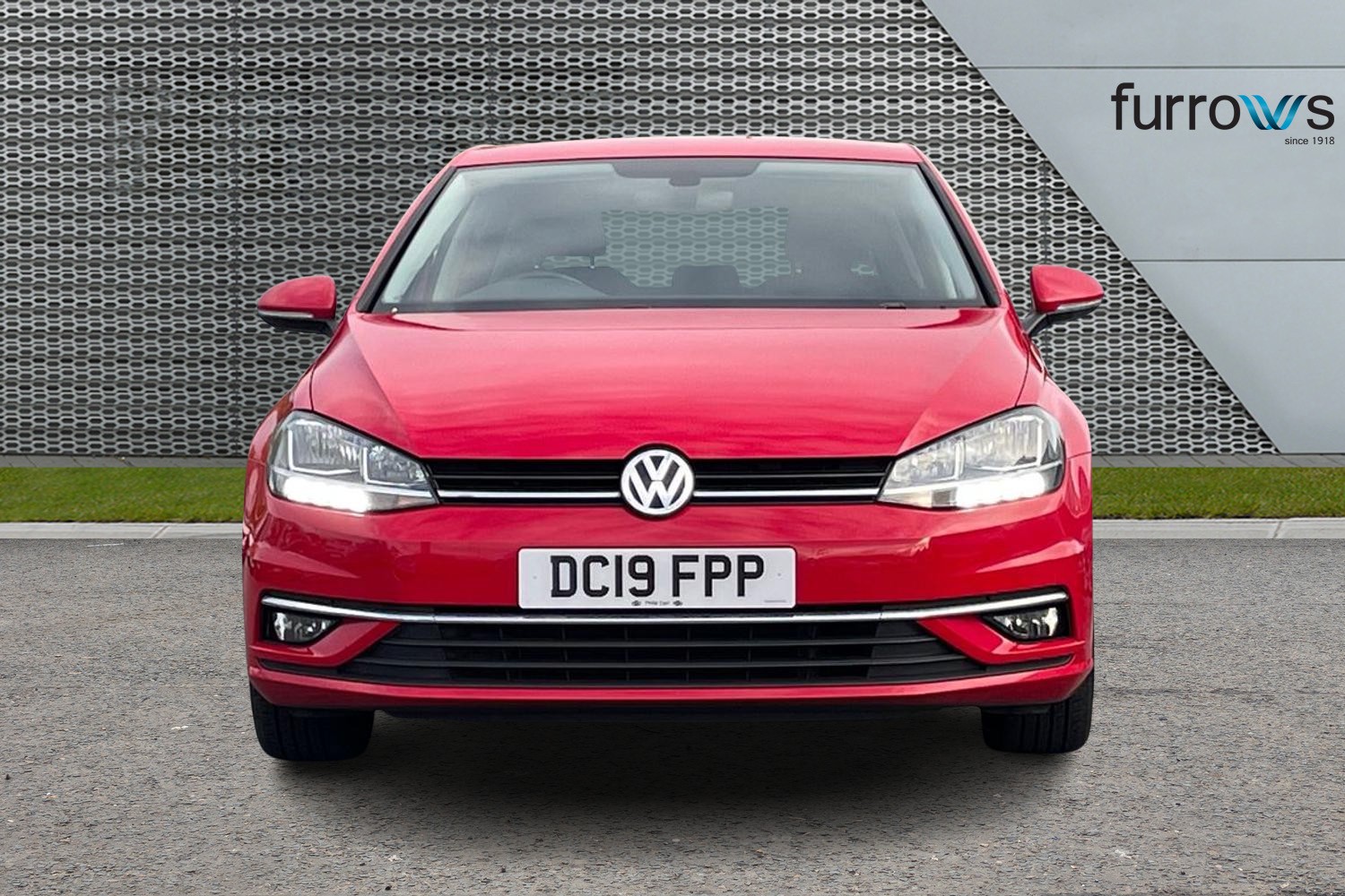 Used Volkswagen Golf 2019 for sale - 76302472: Photo 9