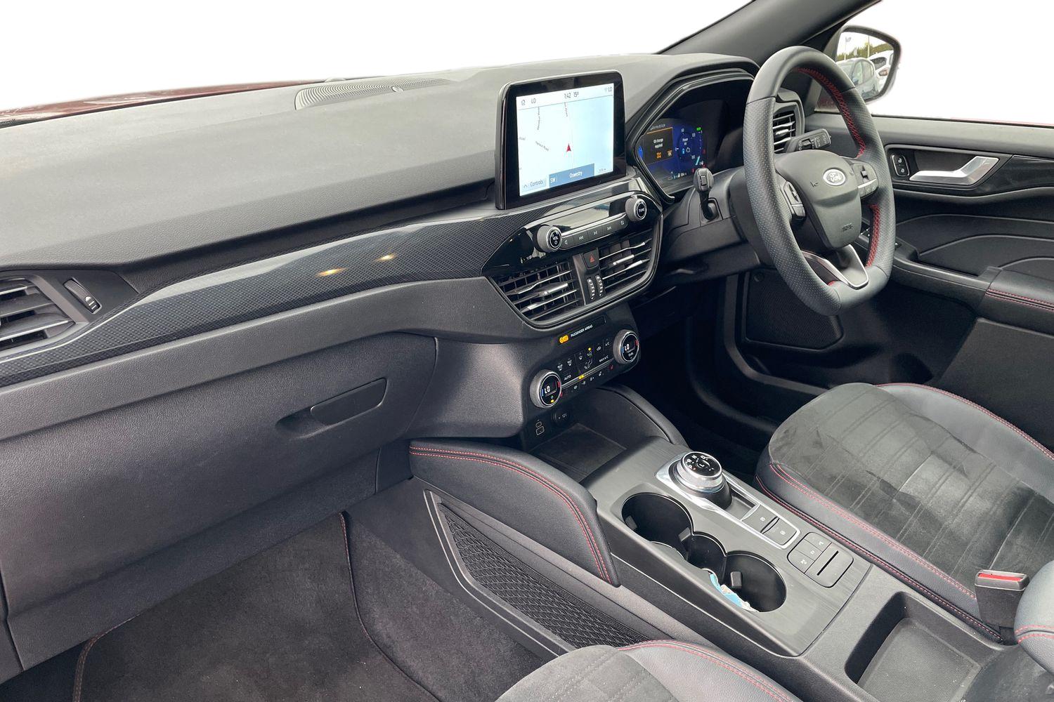 Used Ford Kuga 2022 for sale - 75997047: Photo 2