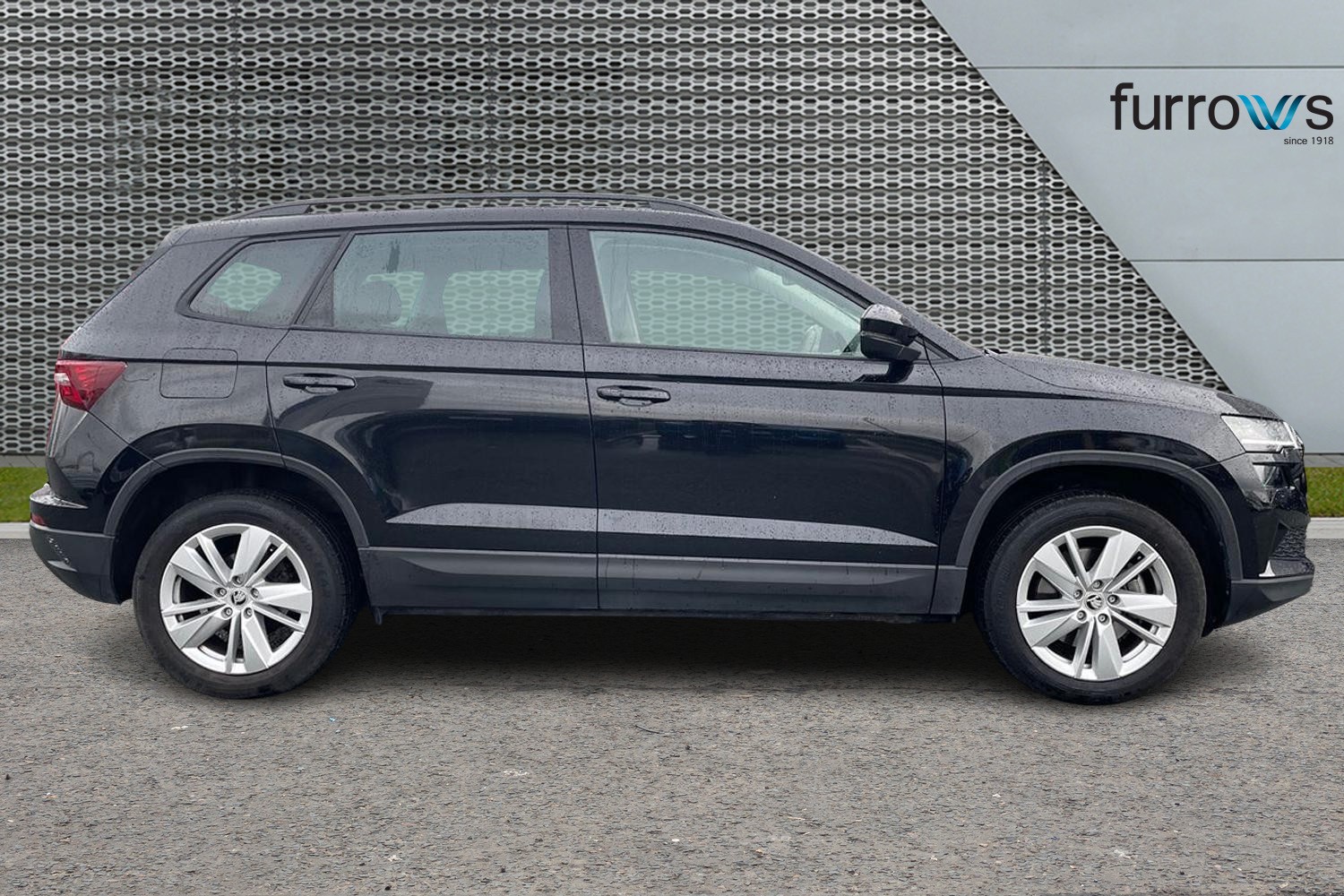 Used Skoda Karoq 2024 for sale - 76796544: Photo 4