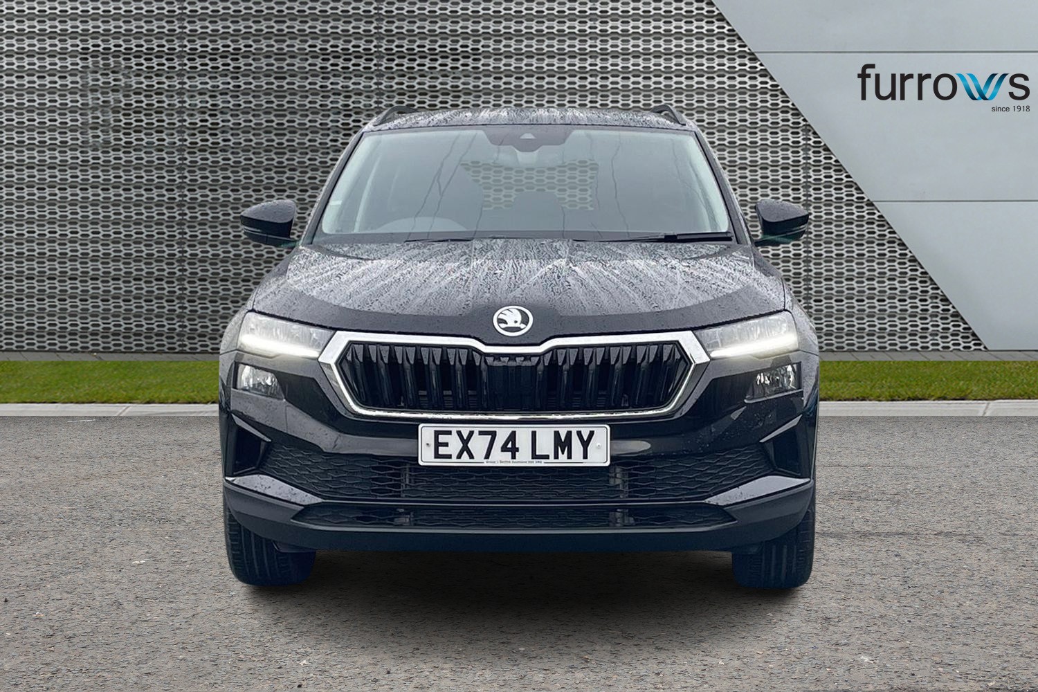 Used Skoda Karoq 2024 for sale - 76796544: Photo 9