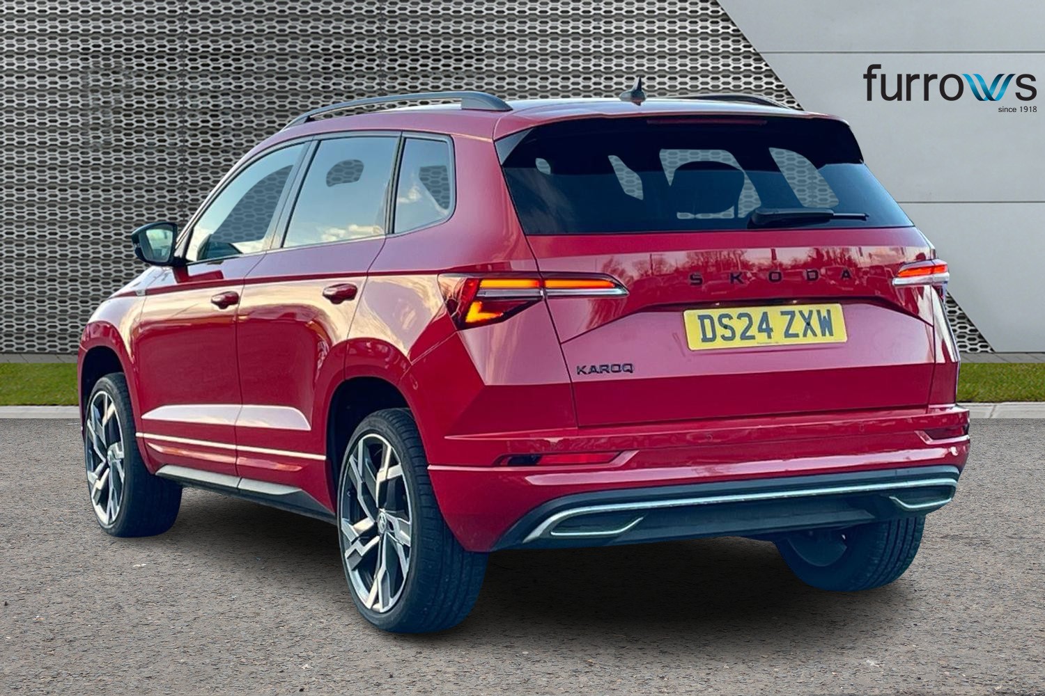 Used Skoda Karoq 2024 for sale - 77127553: Photo 3