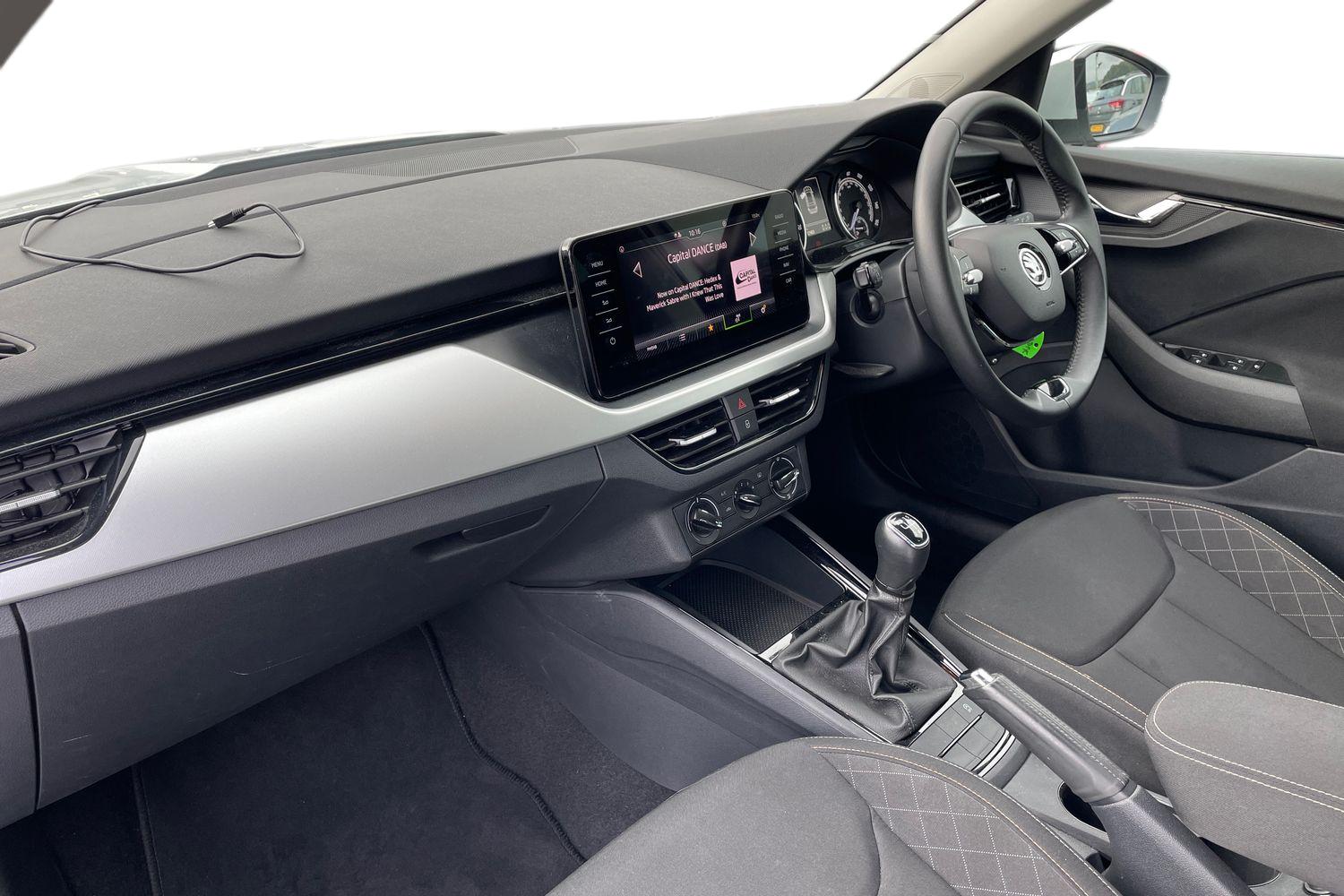 Used Skoda Kamiq 2023 for sale - 76130719: Photo 2