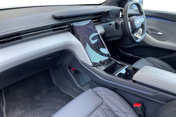 Used Ford Capri 2024 for sale - 75438270: Photo 2