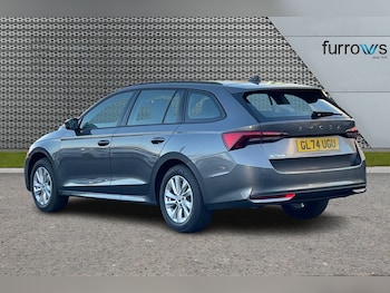 Used Skoda Octavia 2024 for sale - 76556812: Photo