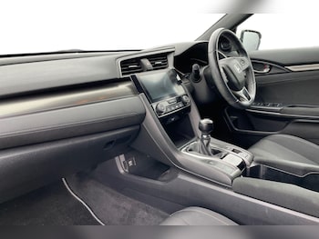 Used Honda Civic 2017 for sale - 75934784: Photo