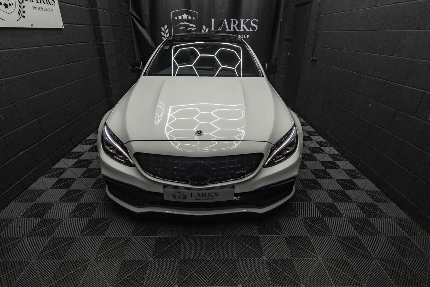 Used Mercedes-Benz C Class 2018 for sale - 77793742: Photo 15