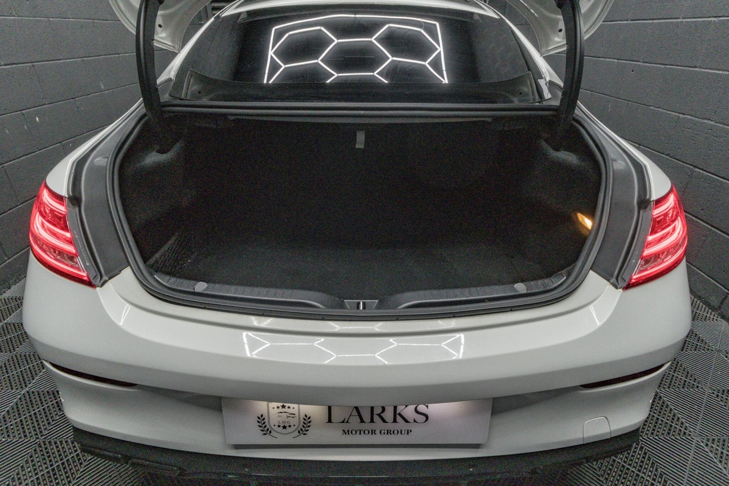 Used Mercedes-Benz C Class 2018 for sale - 77793742: Photo 41