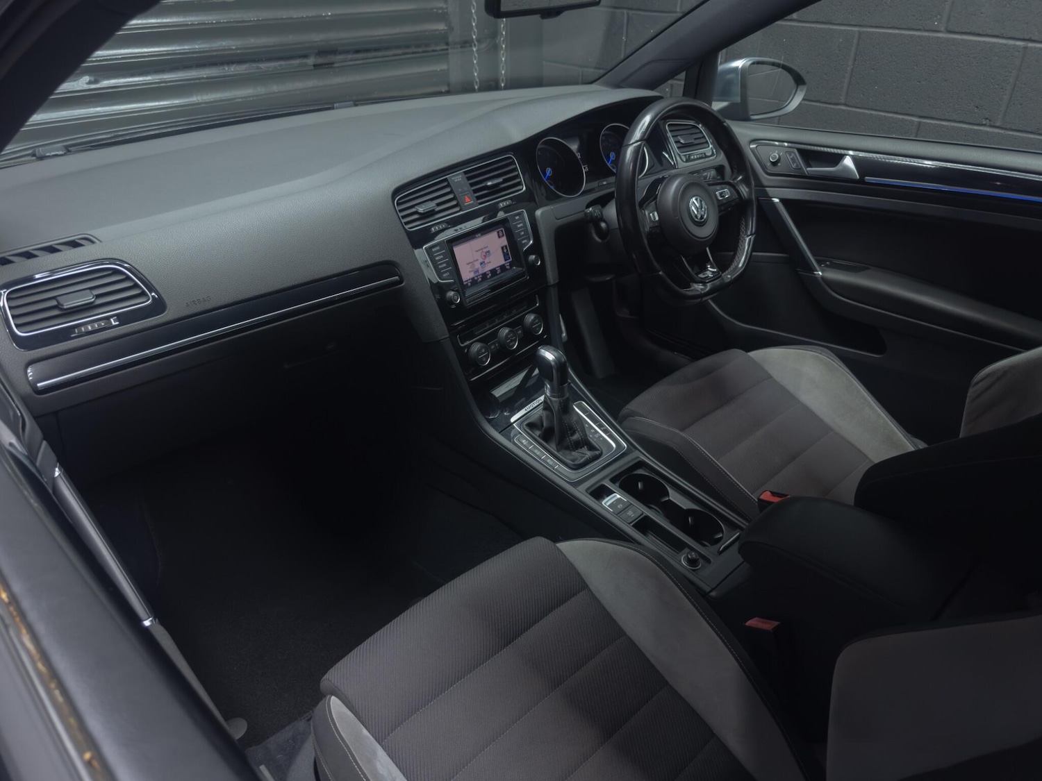 Used Volkswagen Golf 2014 for sale - 77982665: Photo 47