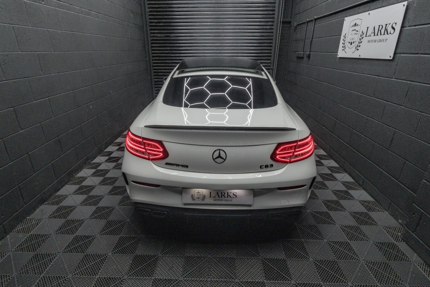 Used Mercedes-Benz C Class 2018 for sale - 76936277: Photo 38