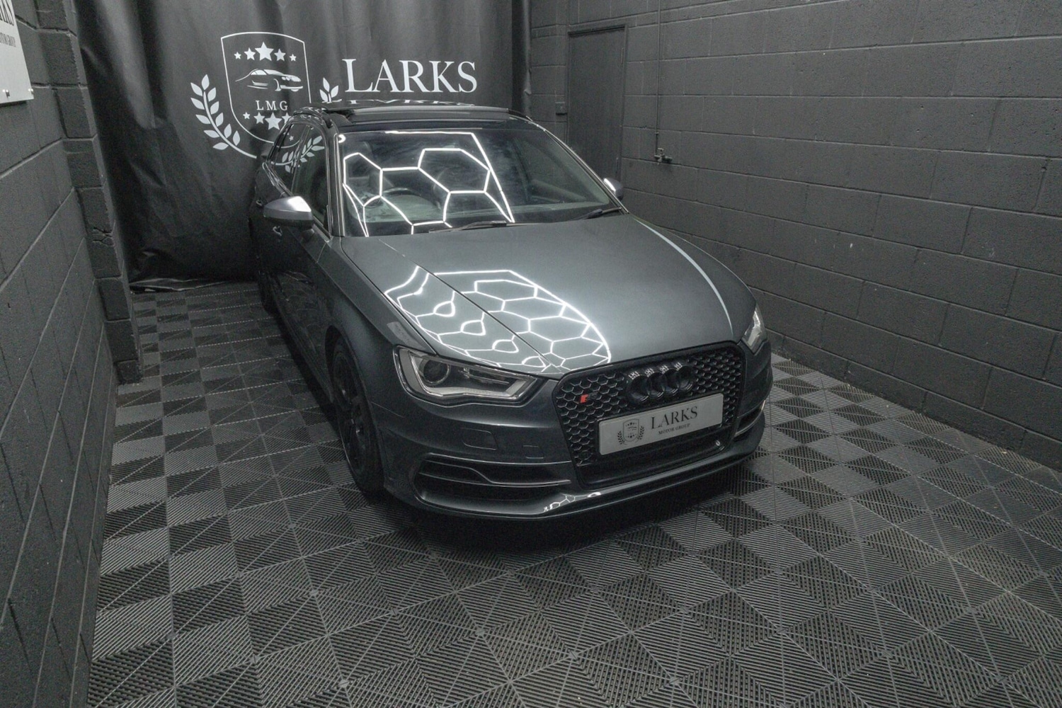 Used Audi S3 2014 for sale - 76179489: Photo 24