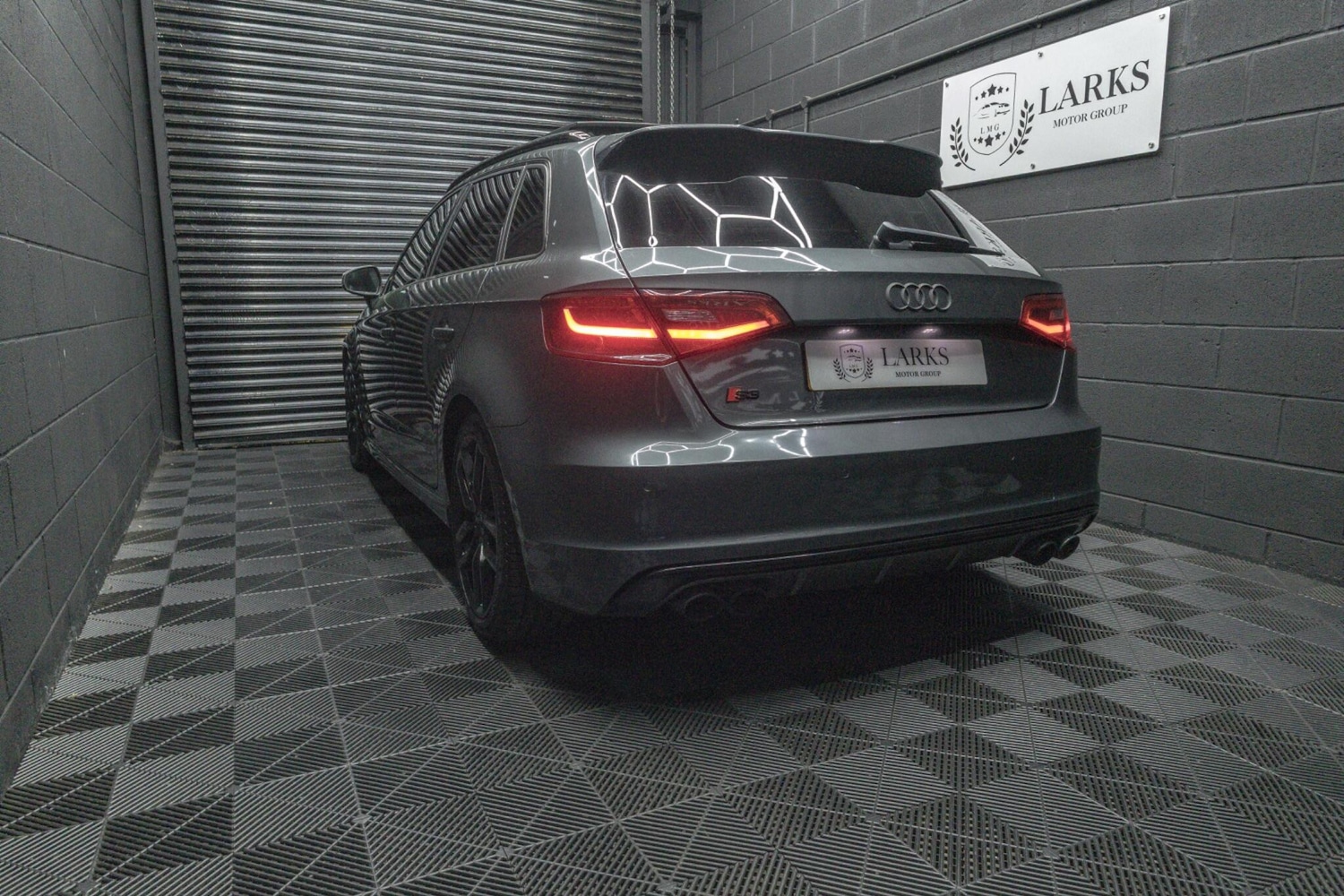 Used Audi S3 2014 for sale - 76179489: Photo 3