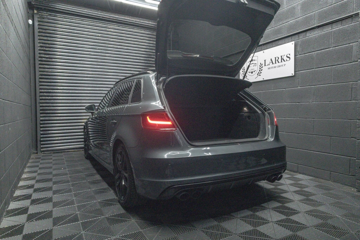 Used Audi S3 2014 for sale - 76179489: Photo 60