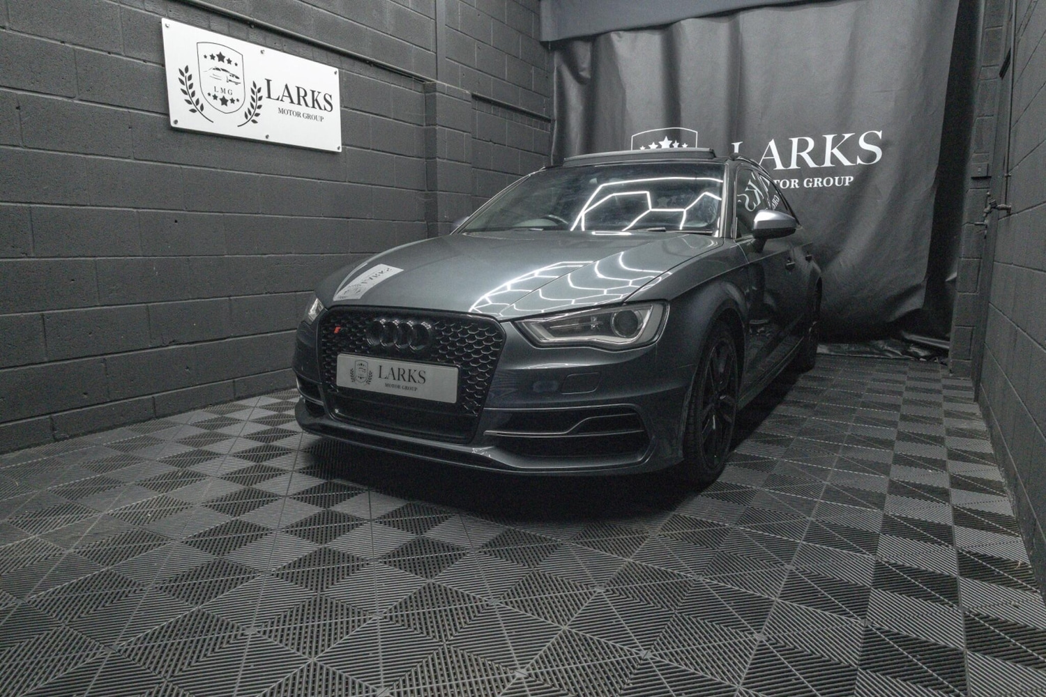 Used Audi S3 2014 for sale - 76179489: Photo 9