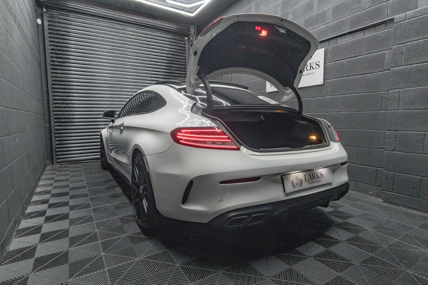 Used Mercedes-Benz C Class 2018 for sale - 77977732: Photo 46