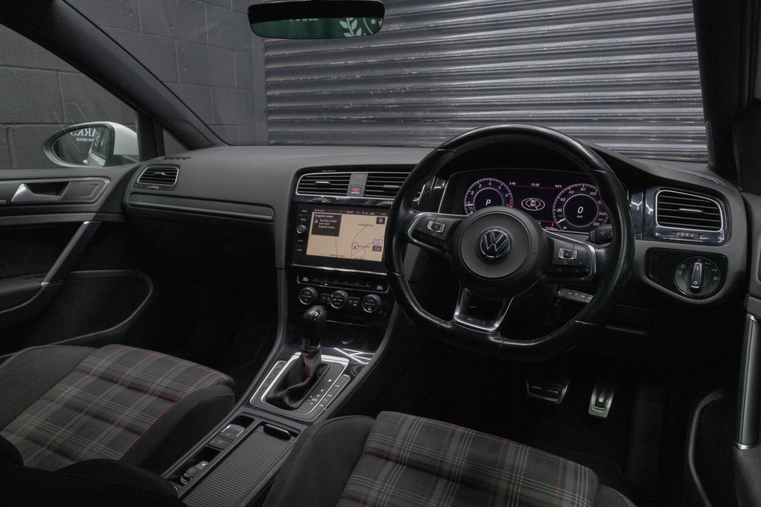 Used Volkswagen Golf 2018 for sale - 76521730: Photo 75