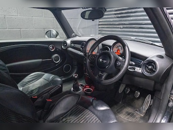 Used MINI Hatch 2014 for sale - 76597054: Photo