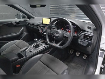 Used Audi A4 2017 for sale - 78156981: Photo