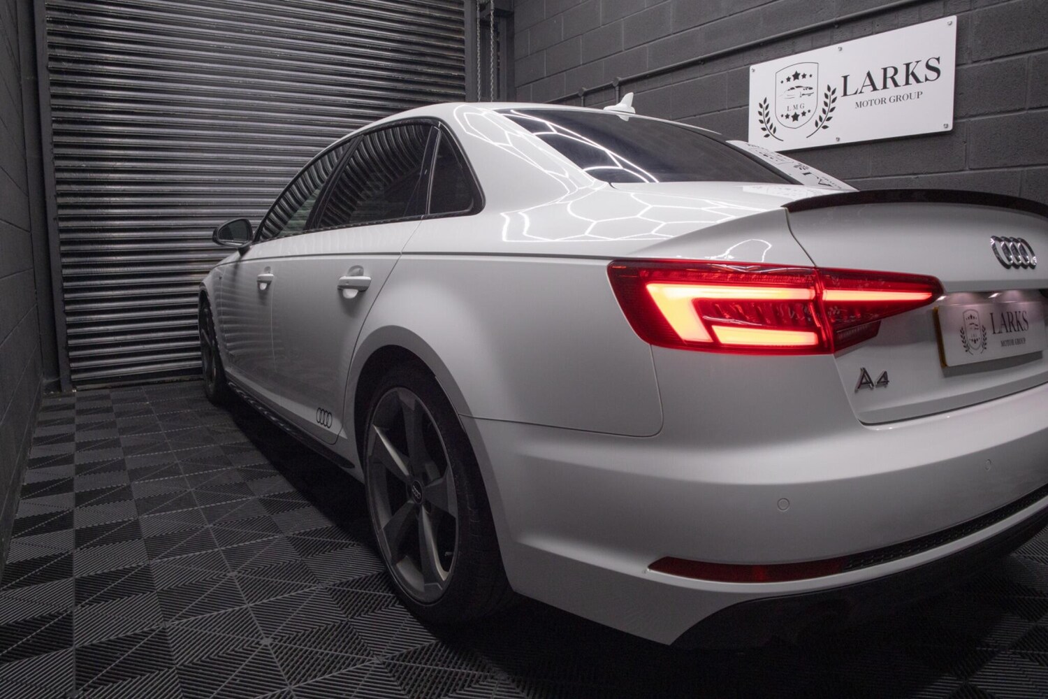 Used Audi A4 2017 for sale - 78156981: Photo 53