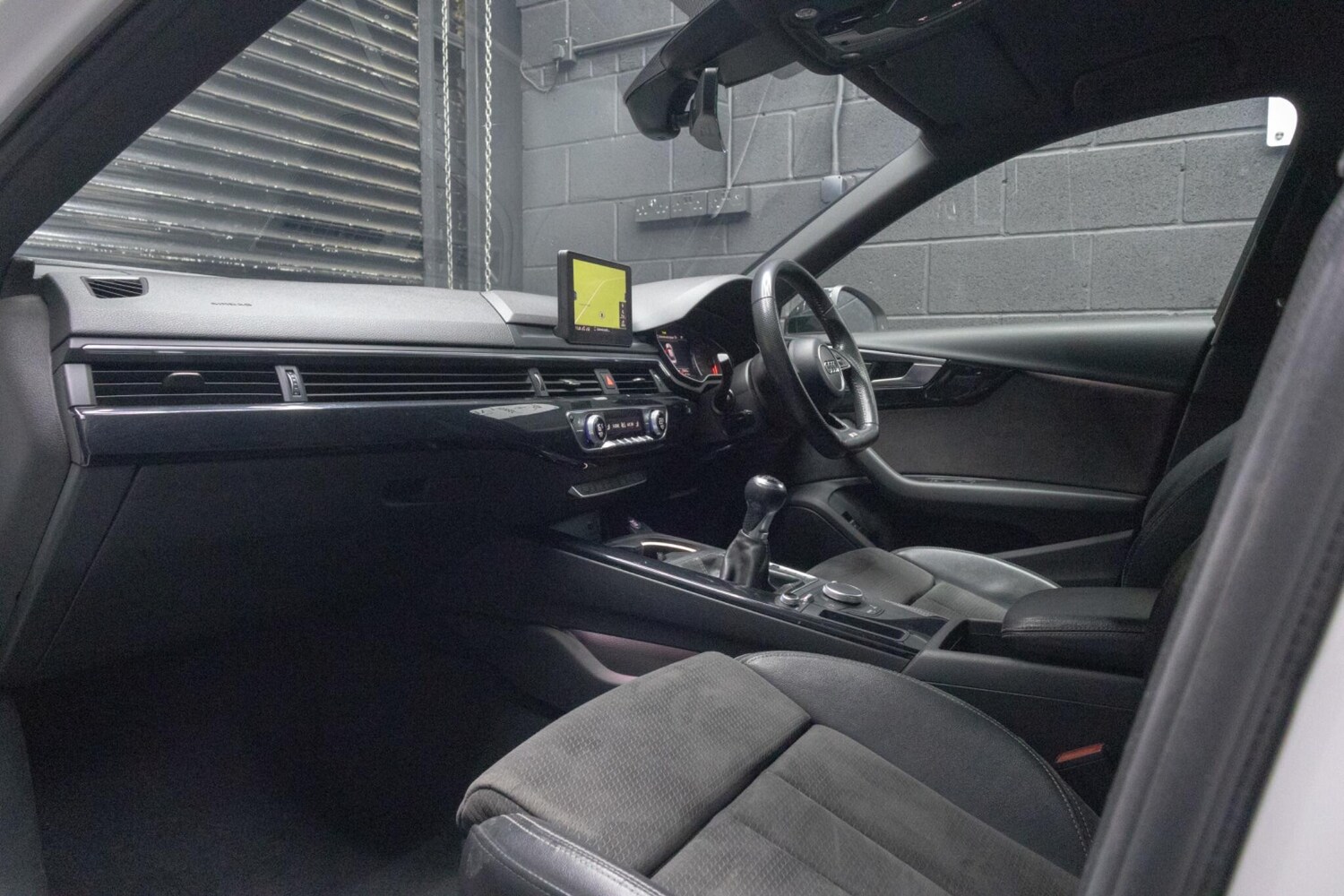 Used Audi A4 2017 for sale - 78156981: Photo 76