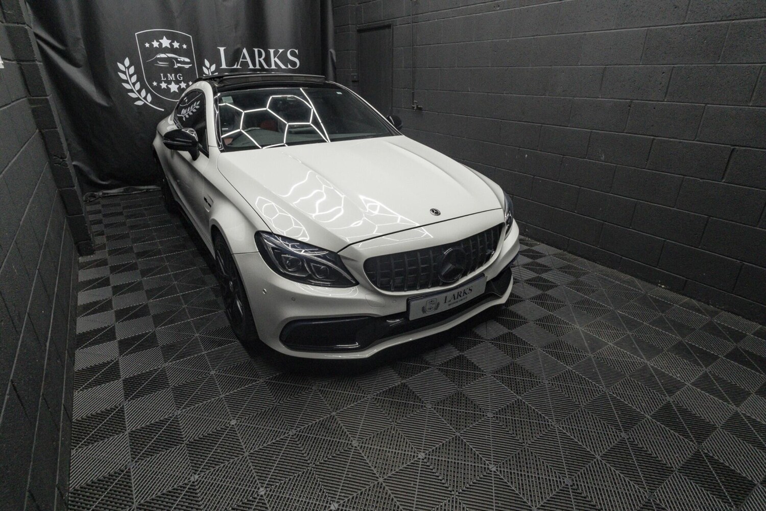 Used Mercedes-Benz C Class 2018 for sale - 78203939: Photo 23