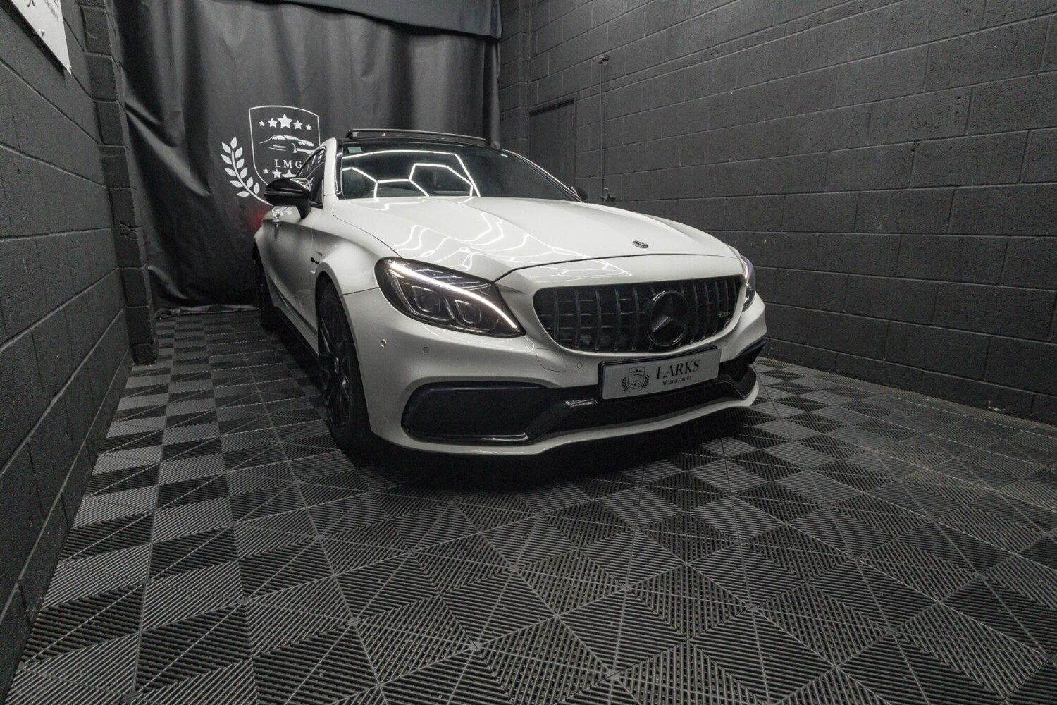 Used Mercedes-Benz C Class 2018 for sale - 78203939: Photo 24