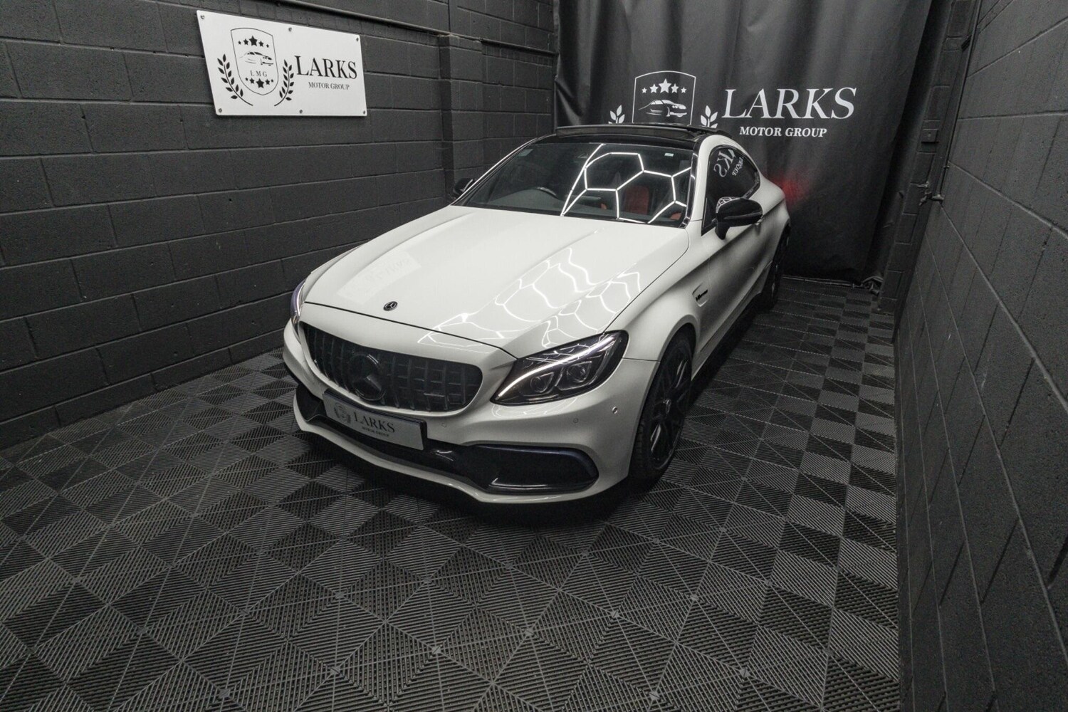 Used Mercedes-Benz C Class 2018 for sale - 78203939: Photo 7