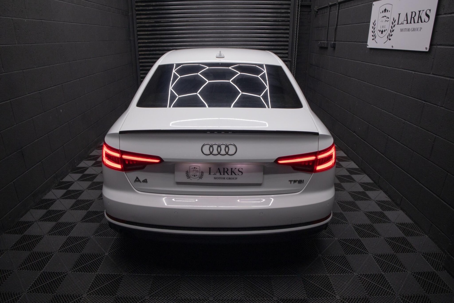 Used Audi A4 for sale - 78058004: Photo 42