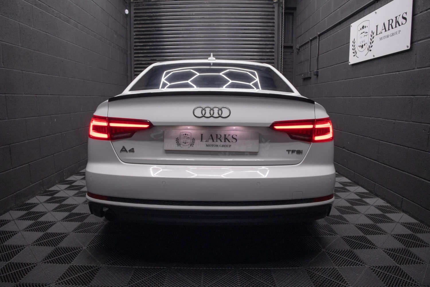 Used Audi A4 for sale - 78058004: Photo 44