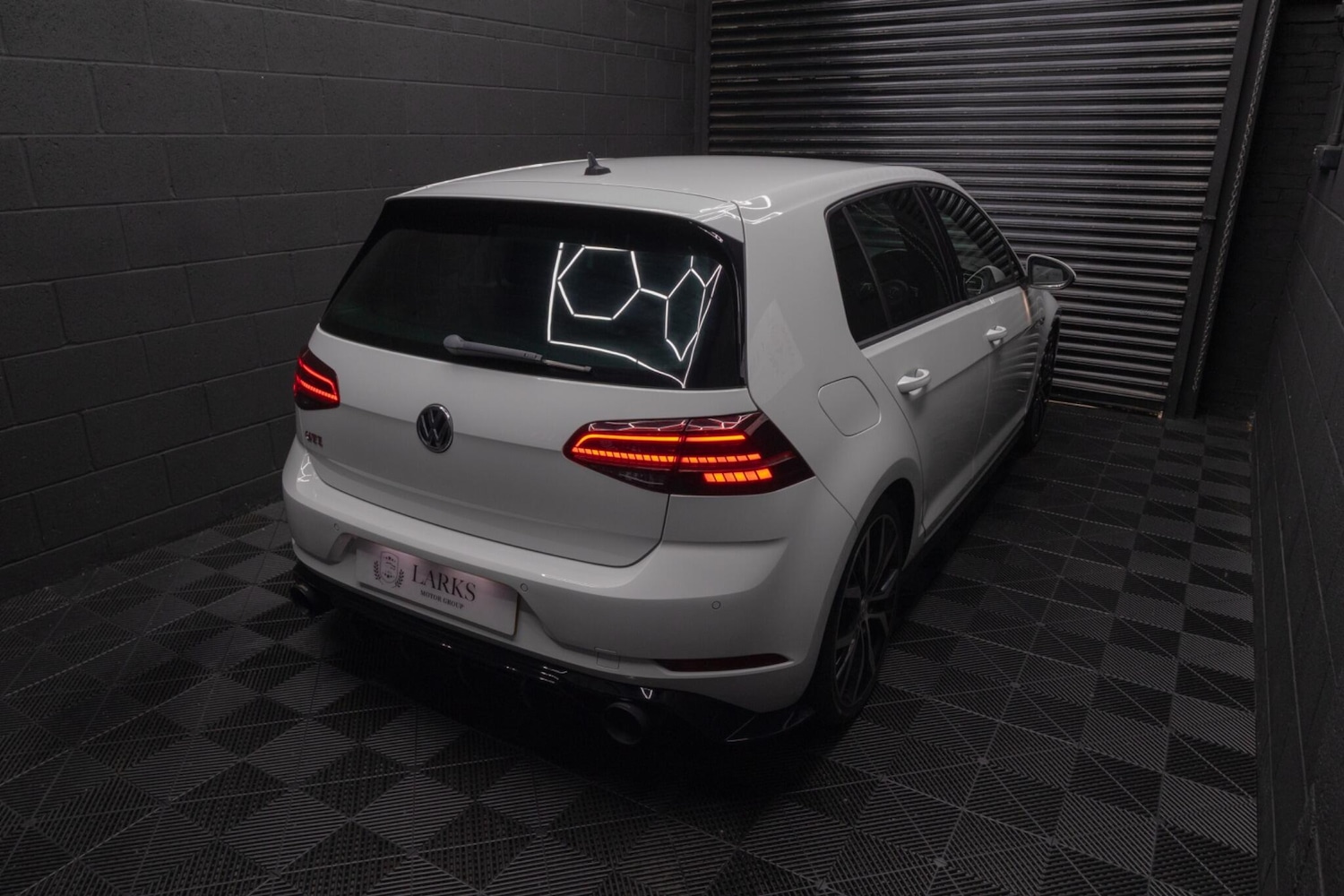 Used Volkswagen Golf 2018 for sale - 76823876: Photo 28