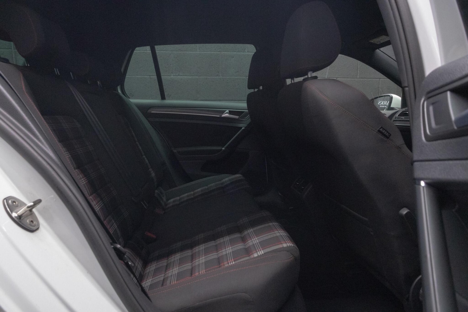 Used Volkswagen Golf 2018 for sale - 76823876: Photo 88