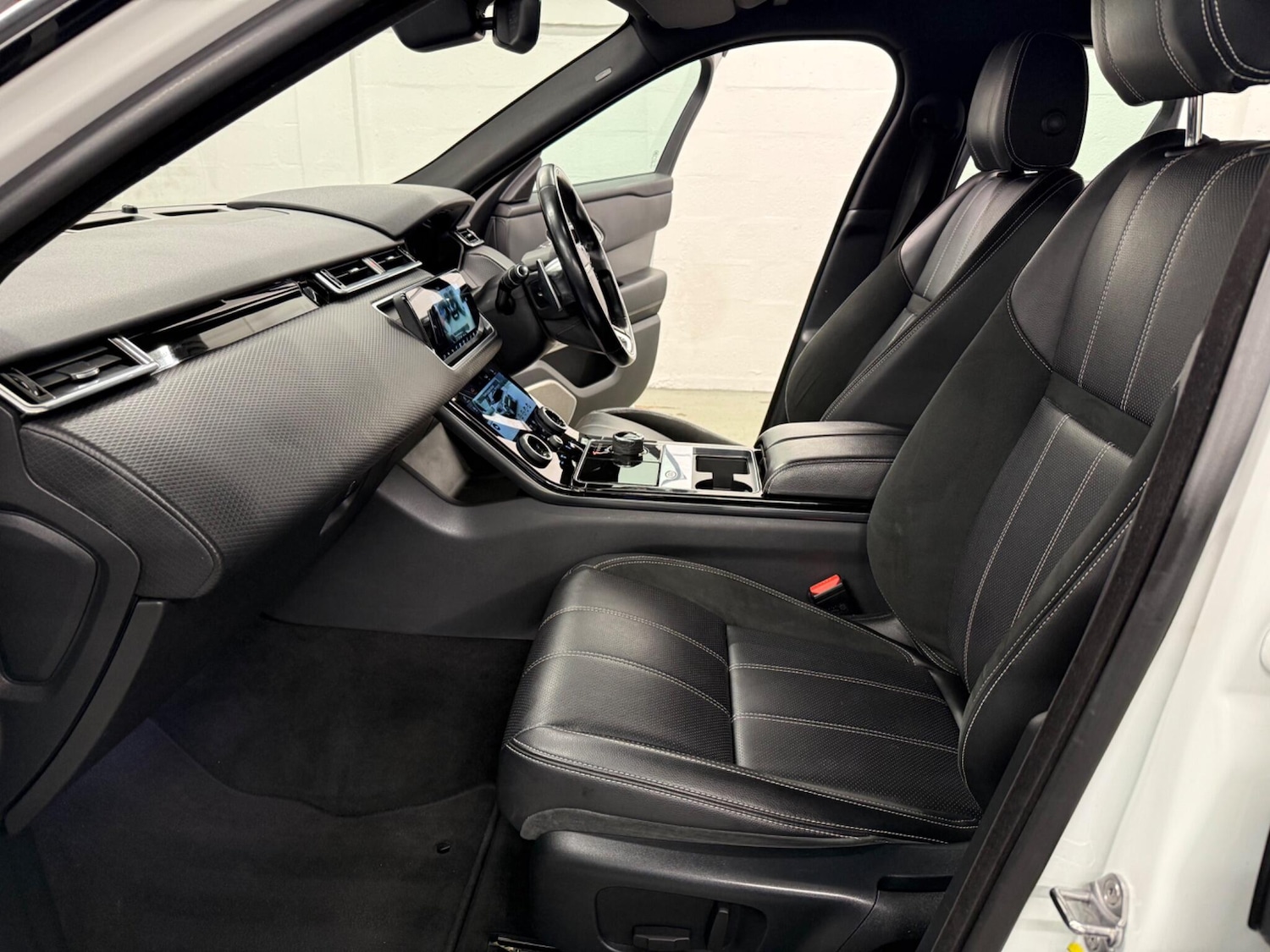 Used Land Rover Range Rover Velar 2018 for sale - 76997861: Photo 58