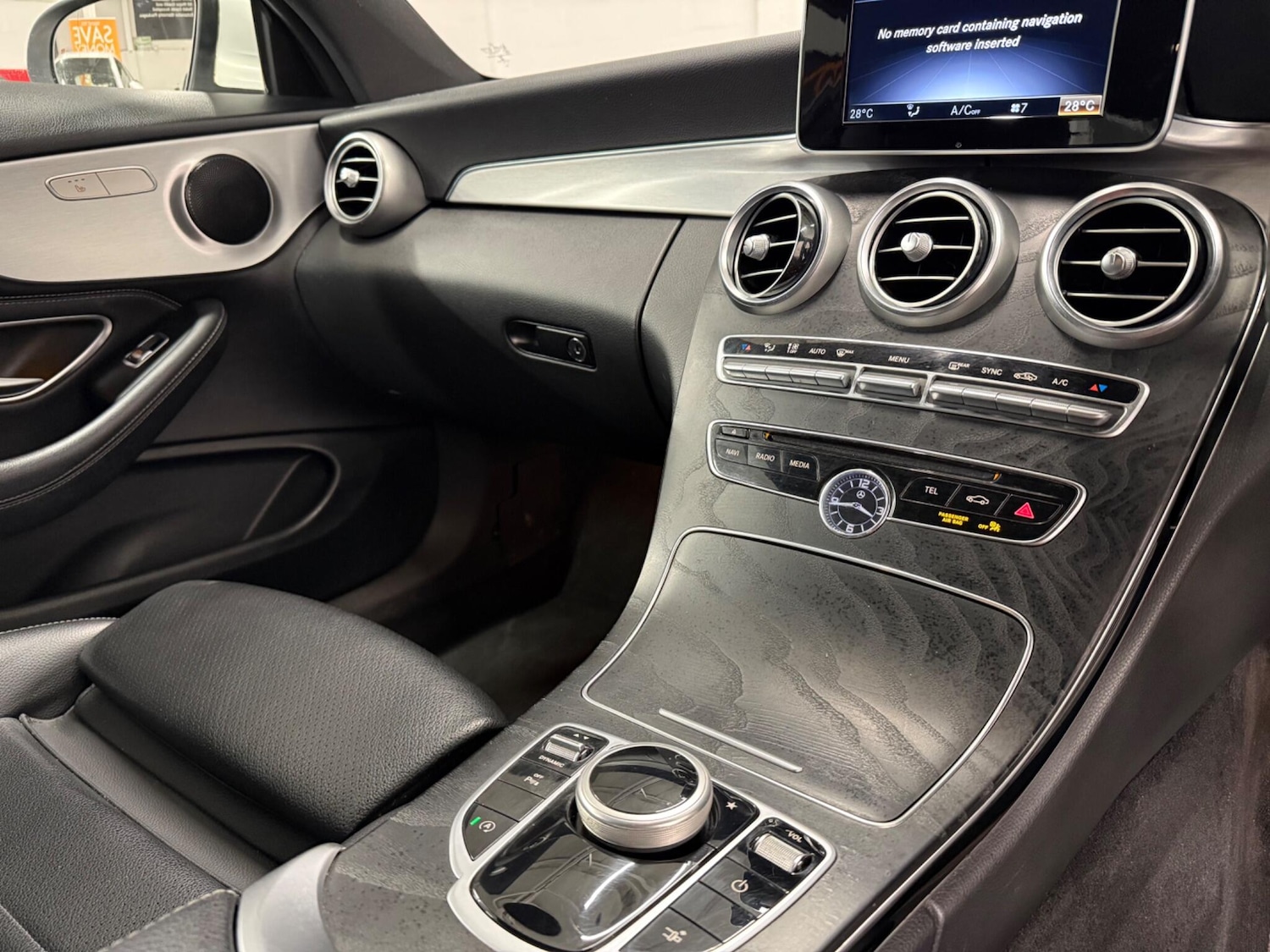 Used Mercedes-Benz C Class 2018 for sale - 77155945: Photo 22