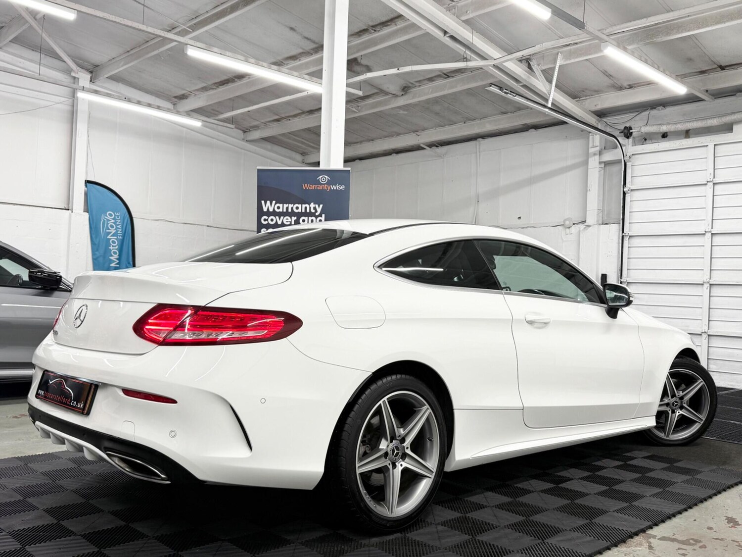 Used Mercedes-Benz C Class 2018 for sale - 77155945: Photo 73