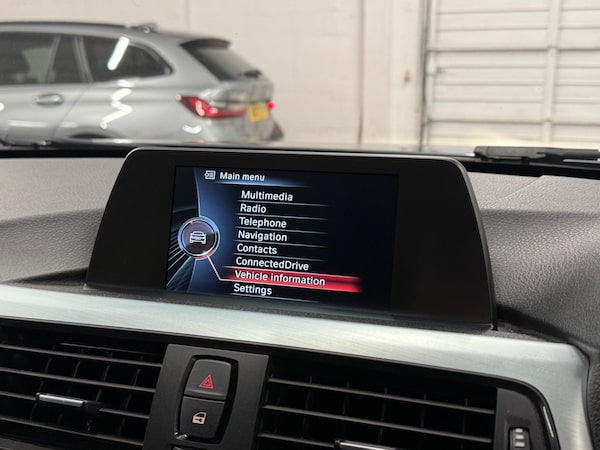 Used BMW 3 Series 2015 for sale - 76337703: Photo 63
