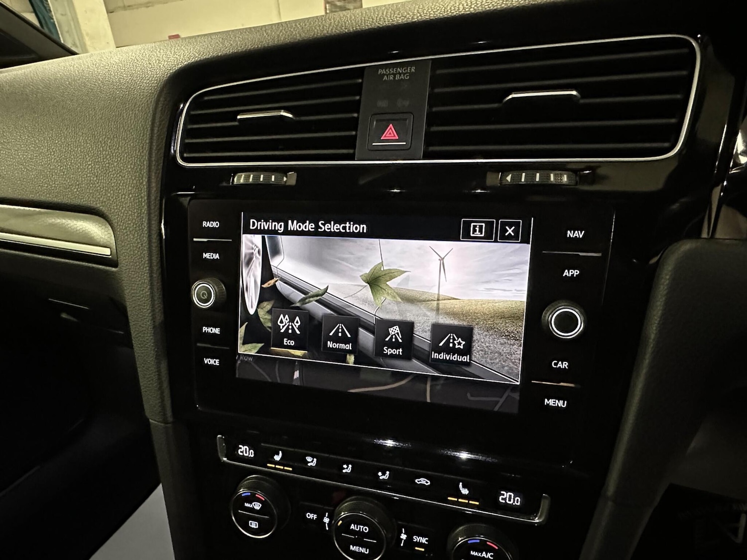 Used Volkswagen Golf 2018 for sale - 78036277: Photo 26