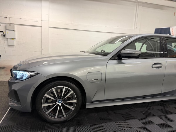Used BMW 3 Series 2023 for sale - 76337538: Photo 37