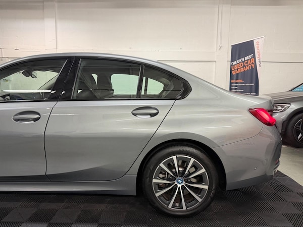 Used BMW 3 Series 2023 for sale - 76337538: Photo 38