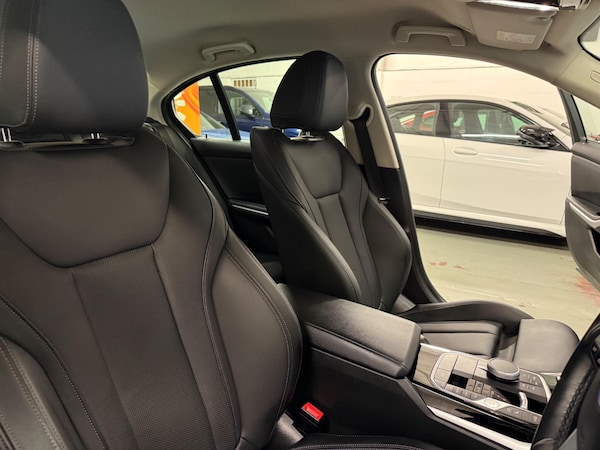 Used BMW 3 Series 2023 for sale - 76337538: Photo 48