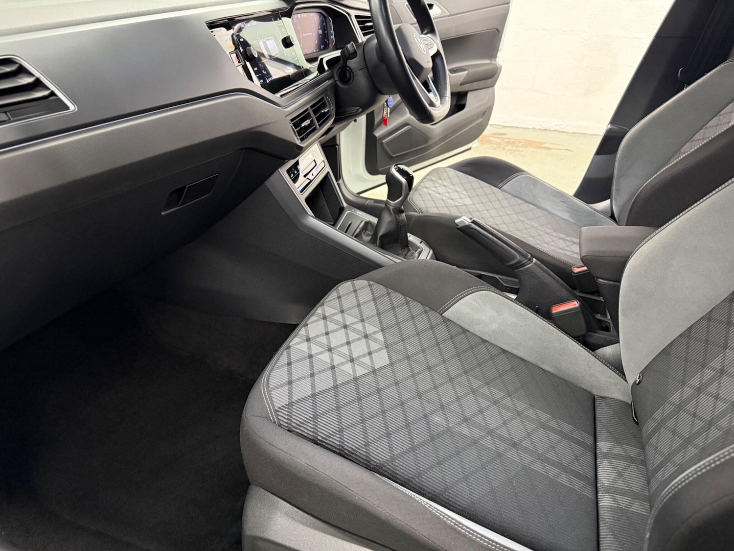 Used Volkswagen Polo for sale - 77253933: Photo 23