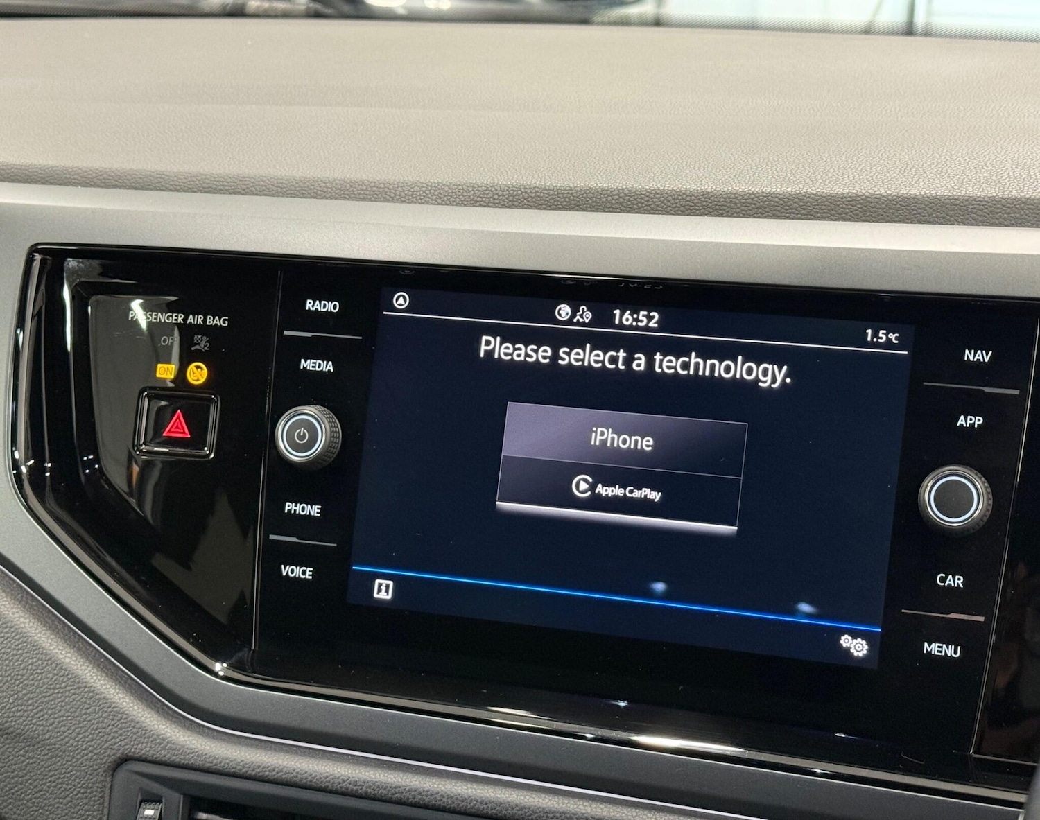 Used Volkswagen Polo for sale - 77253933: Photo 28