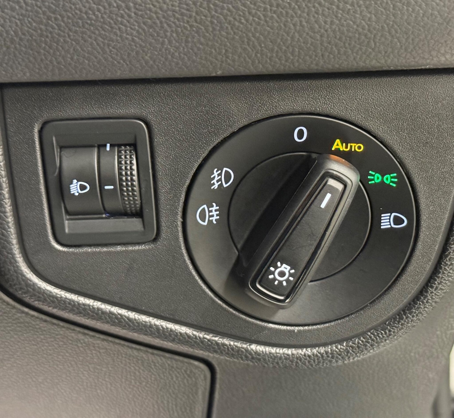 Used Volkswagen Polo for sale - 77253933: Photo 36