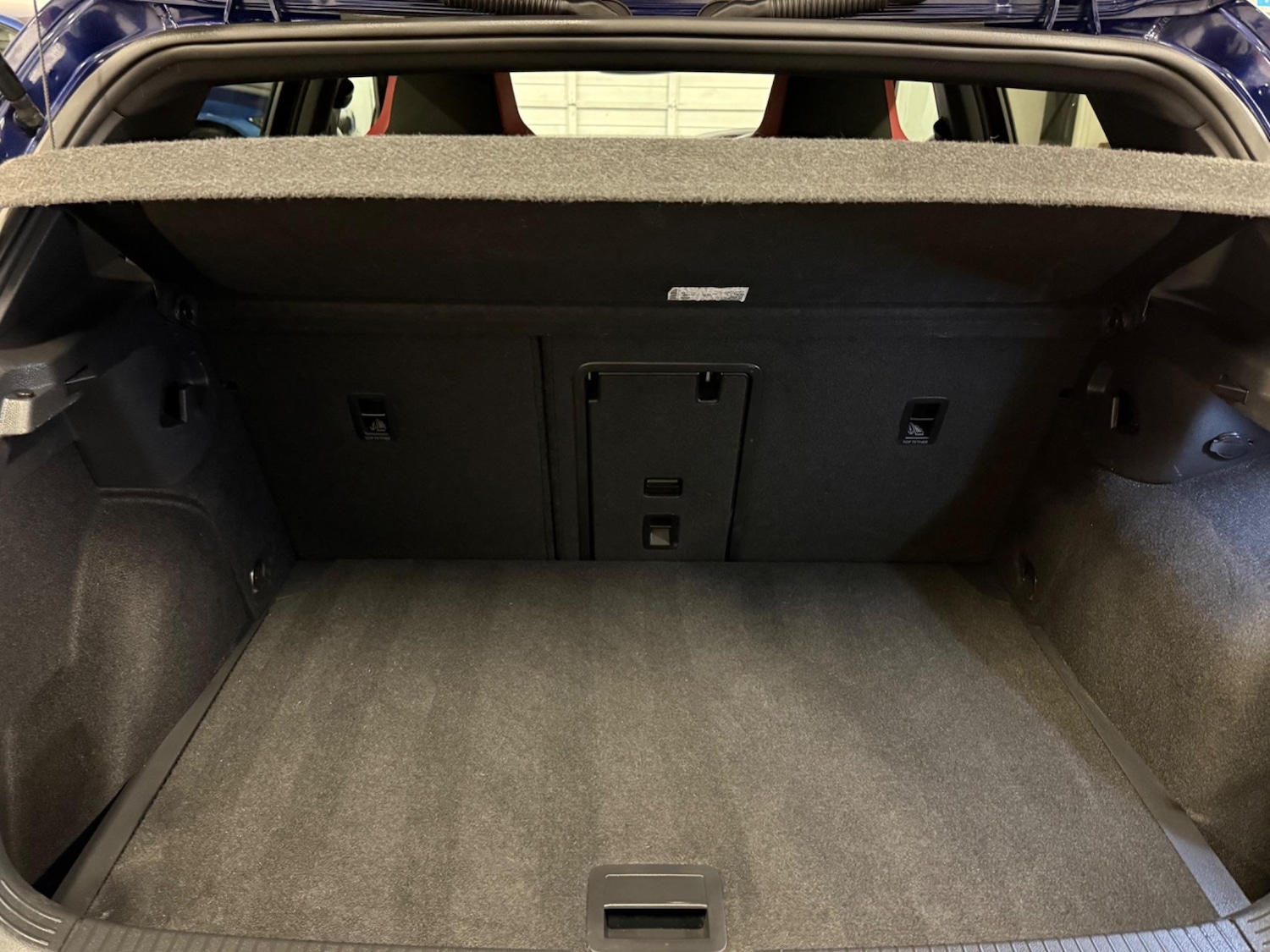 Used Volkswagen Golf 2021 for sale - 76337442: Photo 73