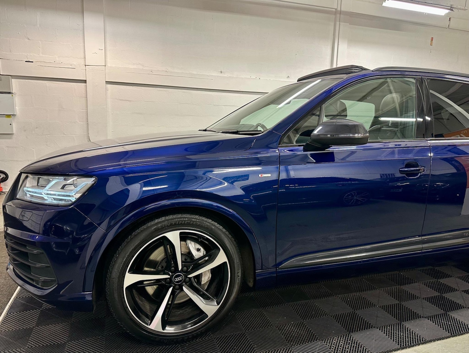 Used Audi Q7 2019 for sale - 76336892: Photo 49