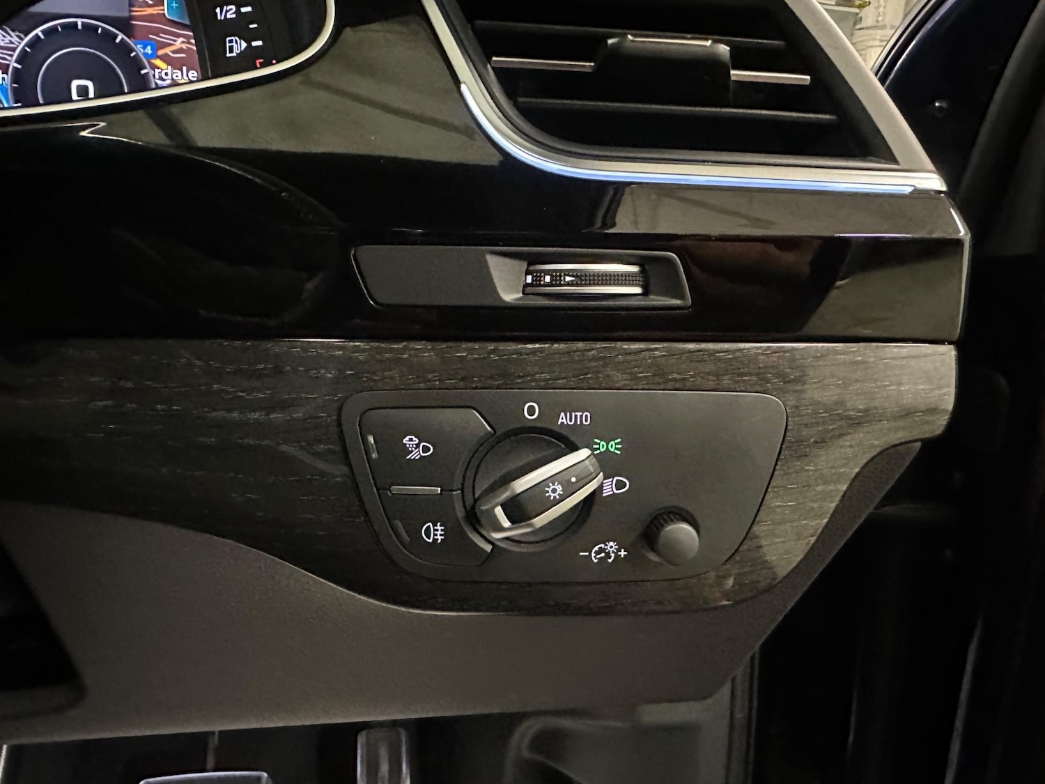 Used Audi Q7 2019 for sale - 76336892: Photo 77