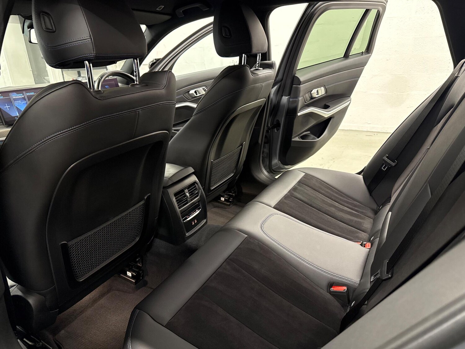 Used BMW 3 Series 2022 for sale - 76337394: Photo 63