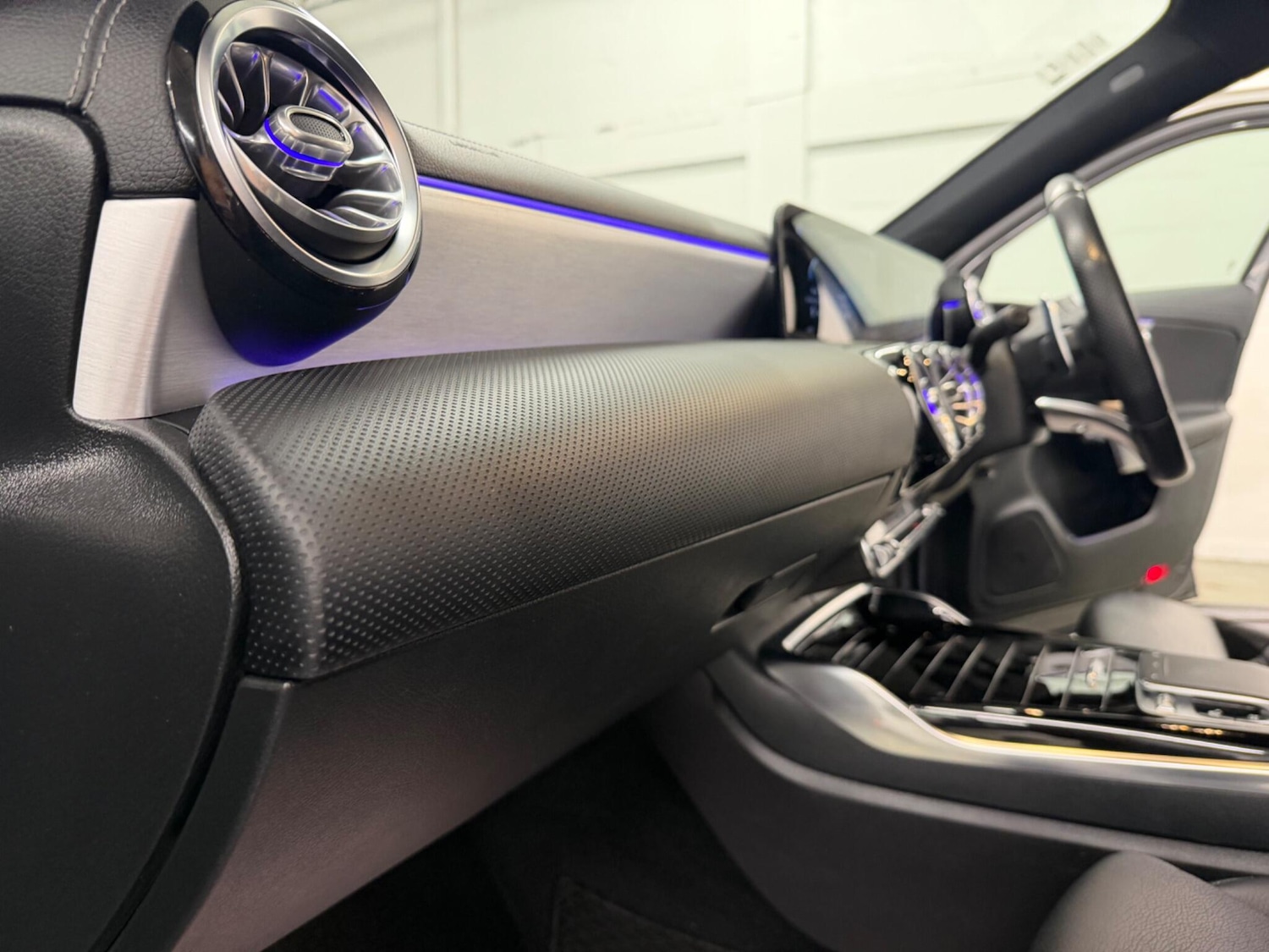 Used Mercedes-Benz A-Class 2019 for sale - 77410899: Photo 40